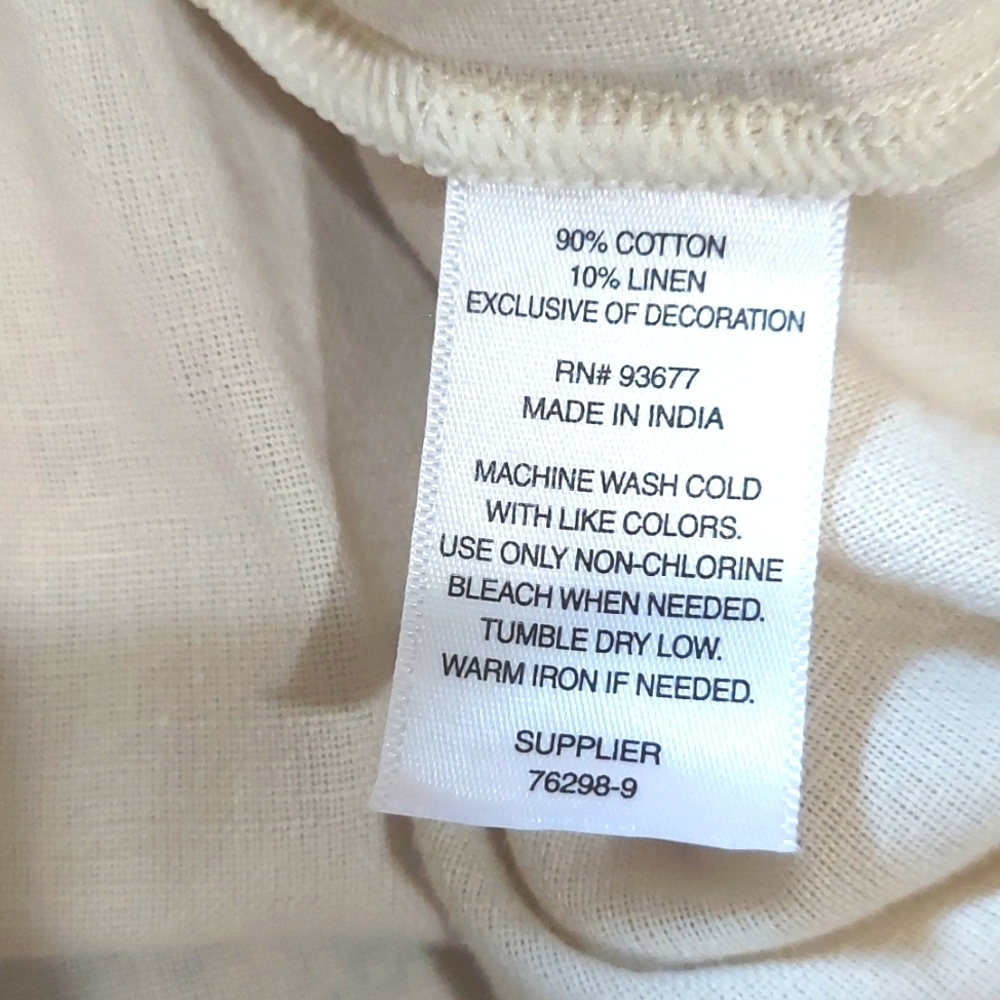 NWT Ana Cotton/Linen Em roidered Blouse With Pintuck Details - Picture 7 of 7